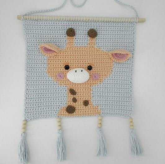 Tapiz cuarto bebé jirafa crochet