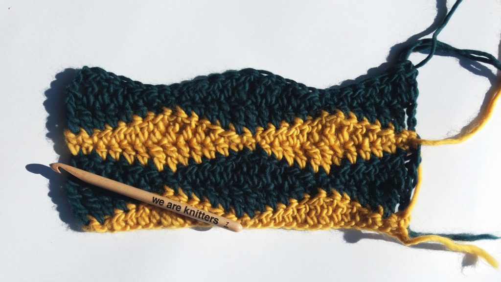 Cómo hacer el punto wavy bicolor a crochet