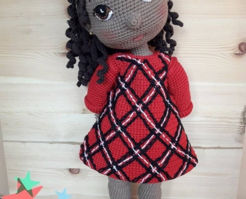 Patrón gratis muñeca Keira Luna amigurumi crochet